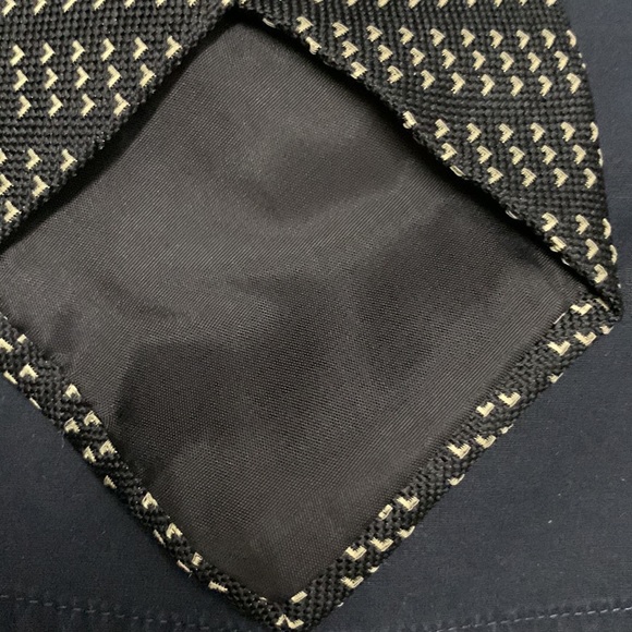 Vestimenta ties - Picture 4 of 5